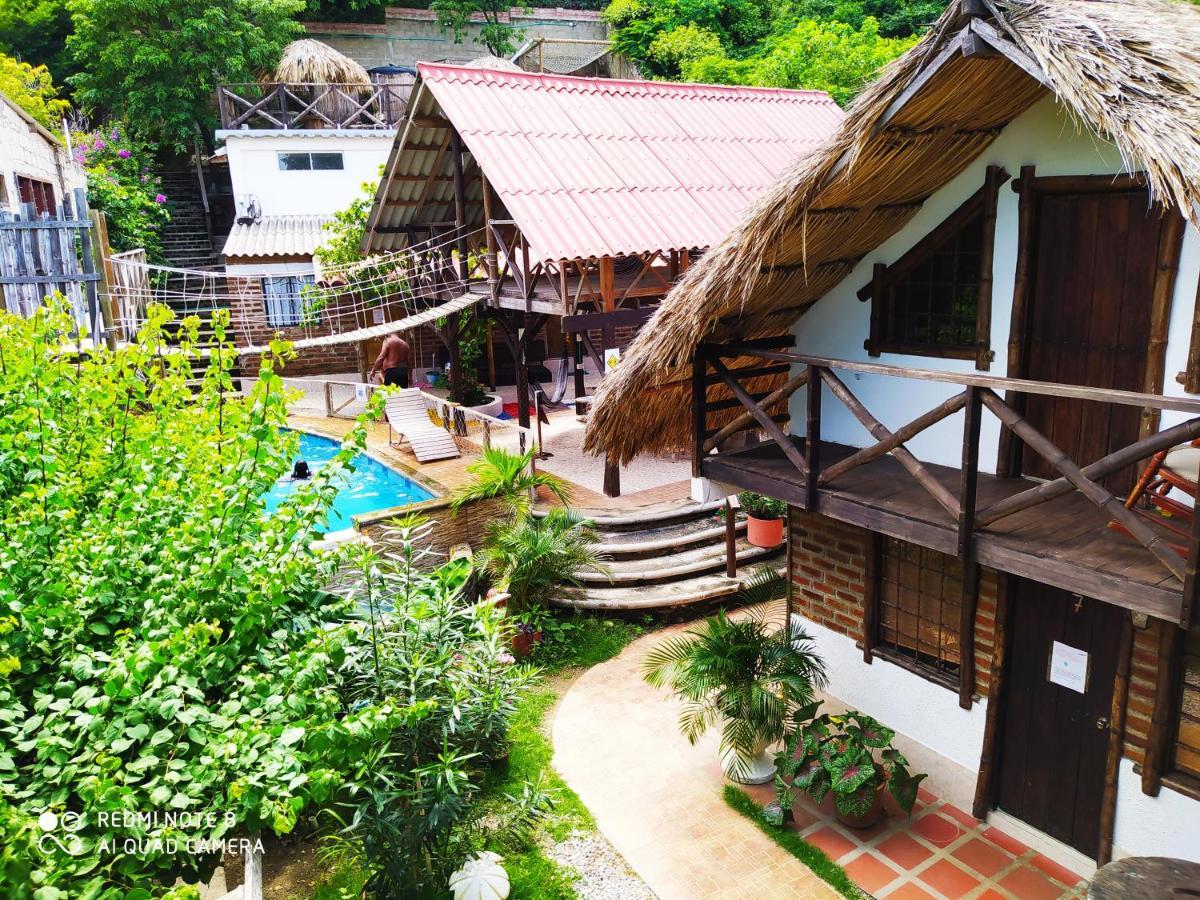Hostal Kaia ซันตามาร์ตา ภายนอก รูปภาพ