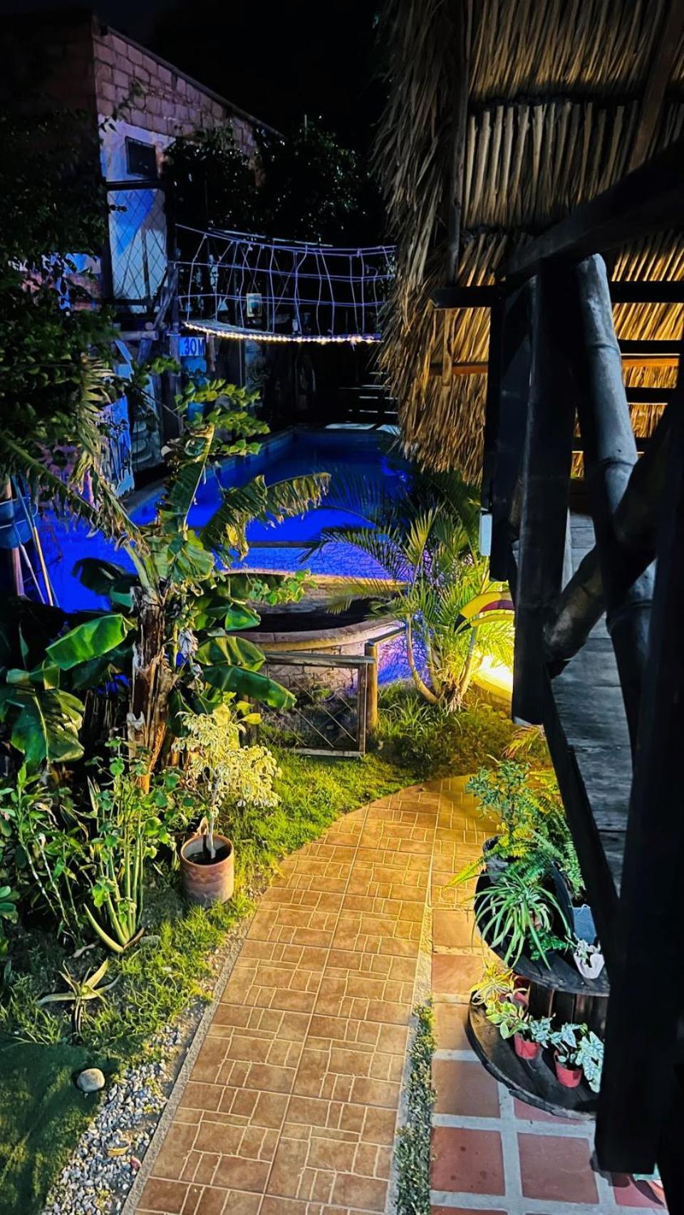 Hostal Kaia ซันตามาร์ตา ภายนอก รูปภาพ
