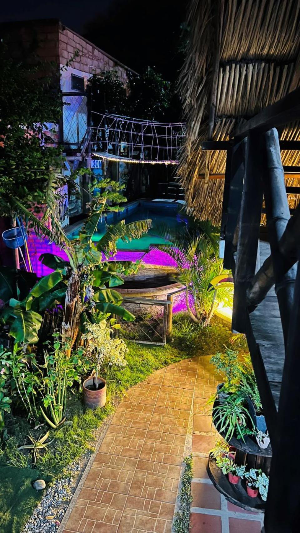 Hostal Kaia ซันตามาร์ตา ภายนอก รูปภาพ