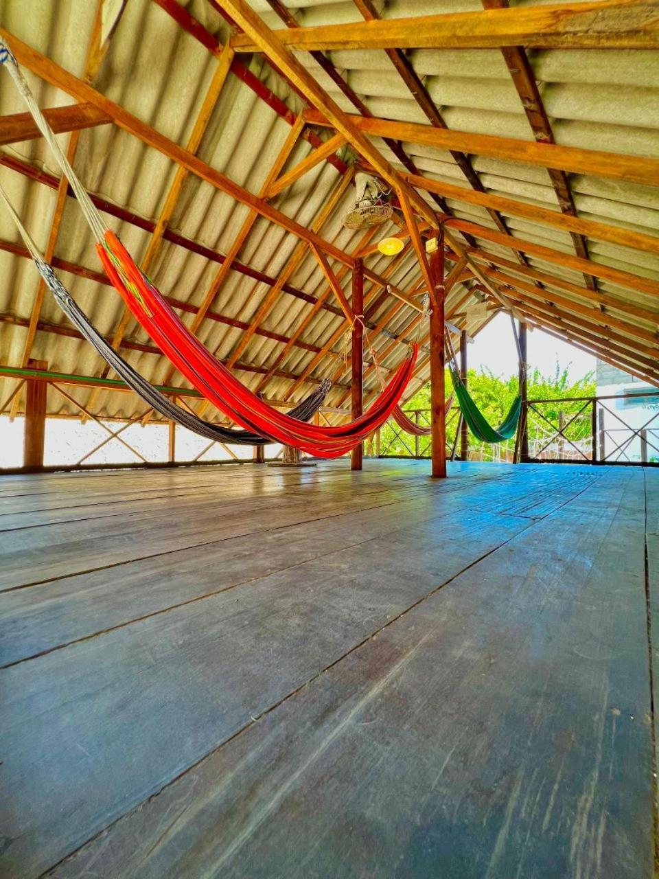 Hostal Kaia ซันตามาร์ตา ภายนอก รูปภาพ